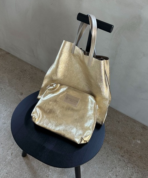 Doux archives（ドゥアルシーヴ）の「【AULENTTI】Enpel LAMINATO Bag（トートバッグ・レディース・ブラック/ゴールド・FREE）」の8枚目の写真