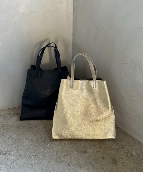 Doux archives（ドゥアルシーヴ）の「【AULENTTI】Enpel LAMINATO Bag（トートバッグ・レディース・ブラック/ゴールド・FREE）」の12枚目の写真