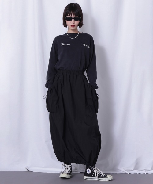 ROSE BUD(ローズバッド)の「サイドドロストポケットバルーンスカート(スカート・レディース・ブラック/バーガンディー/ブルー・ONE SIZE)」の4枚目の写真