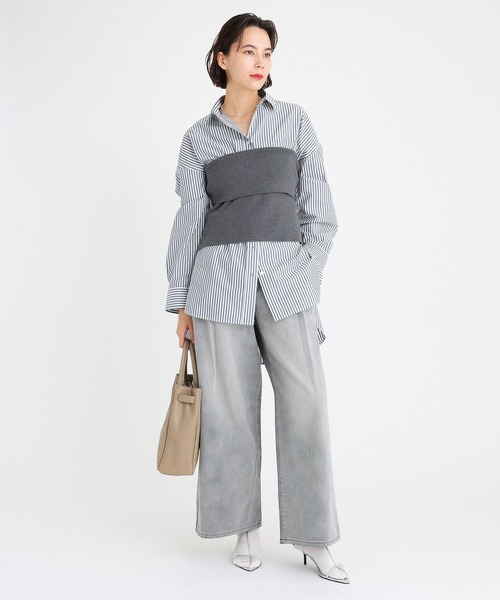 AULENTTI（オウレンティ）の「【AULENTTI】レザーバッグ（ハンドバッグ・レディース・ブラック/ベージュ・フリー）」の6枚目の写真