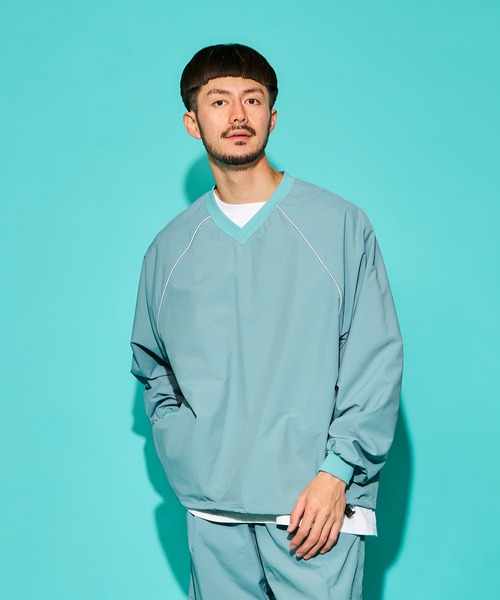 BURLAP OUTFITTER(バーラップアウトフィッター)の「REFLEX PULLOVER / リフレックス プルオーバー(その他トップス・メンズ・チャコールグレー/ネイビー/ベージュ系その他/ブルー系その他/スモークピンク/ブラック・LARGE/MEDIUM/SMALL)」の5枚目の写真