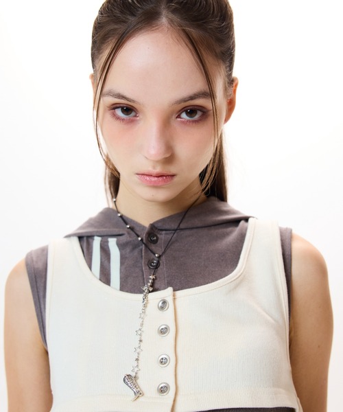 LUVISTRUE（ラヴイズトゥルー）の「IM STAR BOOTS NECKLACE（ネックレス・レディース・シルバー・FREE）」の2枚目の写真