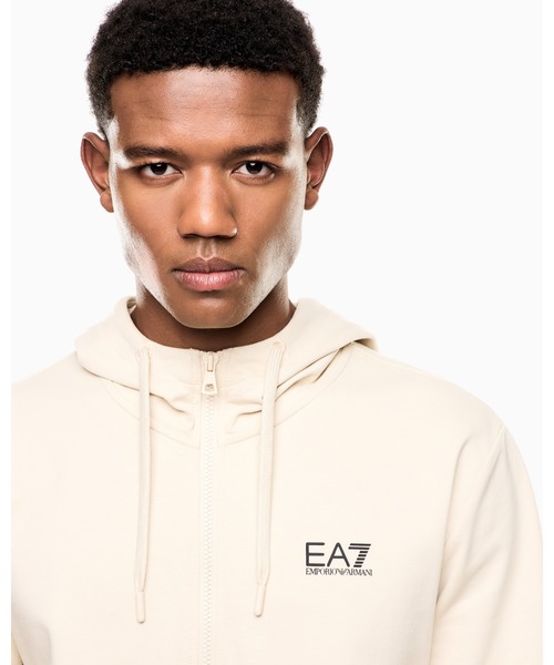 EMPORIO ARMANI EA7(エンポリオアルマーニイーエーセブン)の「<オンライン限定>【エンポリオ アルマーニ EA7】Logo Series フード付きスウェットシャツ コットン(スウェット・メンズ・ブラック/ブラック系/アイボリー・X-LARGE/LARGE/MEDIUM/X-SMALL/SMALL)」の7枚目の写真