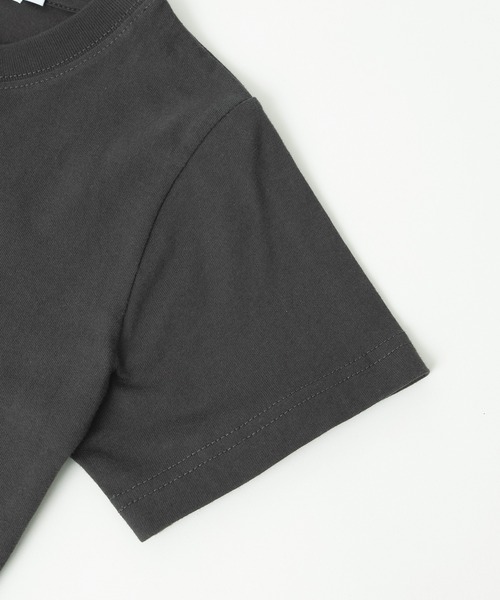 MILKFED.(ミルクフェド)の「FLOWER PRINT AND EMBROIDERY COMPACT S/S TEE(Tシャツ/カットソー・レディース・チャコール/ライトパープル/オフホワイト・M/S)」の11枚目の写真