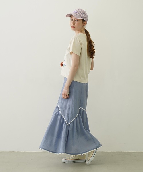 MILKFED.(ミルクフェド)の「FLOWER PRINT AND EMBROIDERY COMPACT S/S TEE(Tシャツ/カットソー・レディース・チャコール/ライトパープル/オフホワイト・M/S)」の20枚目の写真