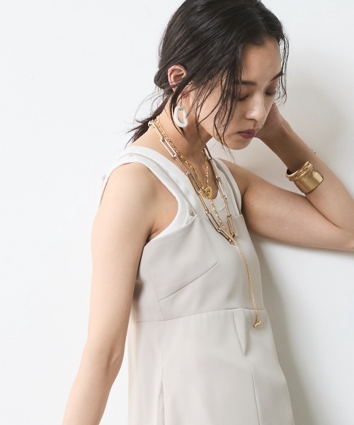 CHIC STYLE（シックスタイル）の「キャミソールチュニック＜大きいサイズ有＞シックスタイル（キャミソール・レディース・ブラック/ベージュ・5L/4L/3L/LL/L/M）」の21枚目の写真