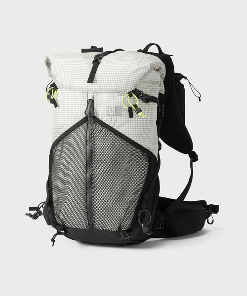 karrimor(カリマー)の「cleave 30(バックパック/リュック・メンズ・ホワイト・M/S)」の1枚目の写真