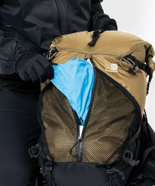 karrimor(カリマー)の「cleave 30(バックパック/リュック・メンズ・ホワイト・M/S)」の18枚目の写真