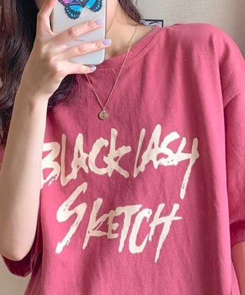 maison de LATIR(メゾンドラティール)の「Rock調オーバーサイズTシャツ(Tシャツ/カットソー・レディース・ブラック/ホワイト/ピンク・M/L/XL)」の5枚目の写真