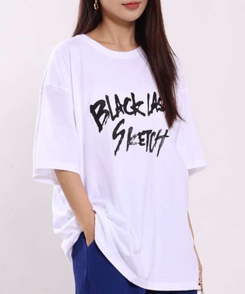 maison de LATIR(メゾンドラティール)の「Rock調オーバーサイズTシャツ(Tシャツ/カットソー・レディース・ブラック/ホワイト/ピンク・M/L/XL)」の11枚目の写真
