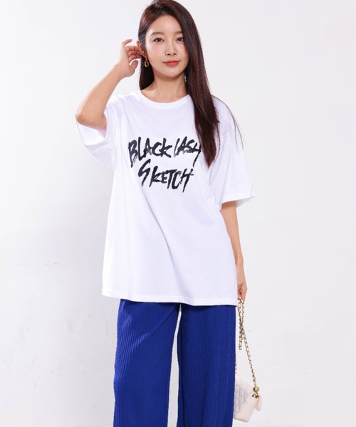 maison de LATIR(メゾンドラティール)の「Rock調オーバーサイズTシャツ(Tシャツ/カットソー・レディース・ブラック/ホワイト/ピンク・M/L/XL)」の15枚目の写真