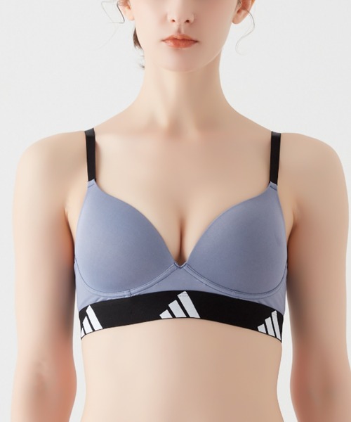 adidas（アディダス）の「adidas/アディダス ノンワイヤーブラ 吸汗速乾（スポーツブラ・レディース・ブラック/ライトグレー/ボルドー/ブラック系その他/パープル系その他・MEDIUM/LARGE）」の4枚目の写真