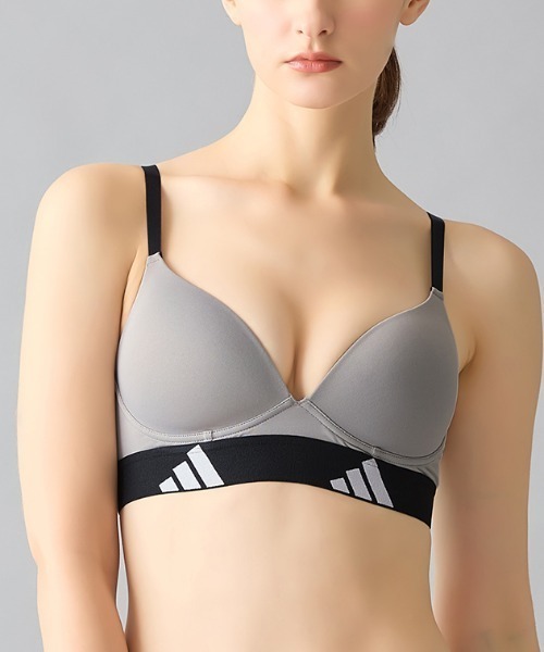 adidas（アディダス）の「adidas/アディダス ノンワイヤーブラ 吸汗速乾（スポーツブラ・レディース・ブラック/ライトグレー/ボルドー/ブラック系その他/パープル系その他・MEDIUM/LARGE）」の12枚目の写真
