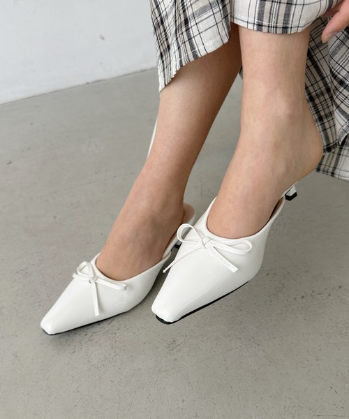 サンダル・ミュール Malone Souliers SS23 SANDAL (EMILY.110.2 LILAC LILAC) Malone Souliers SS23 SANDAL (EMILY.110.2 LILAC LILAC