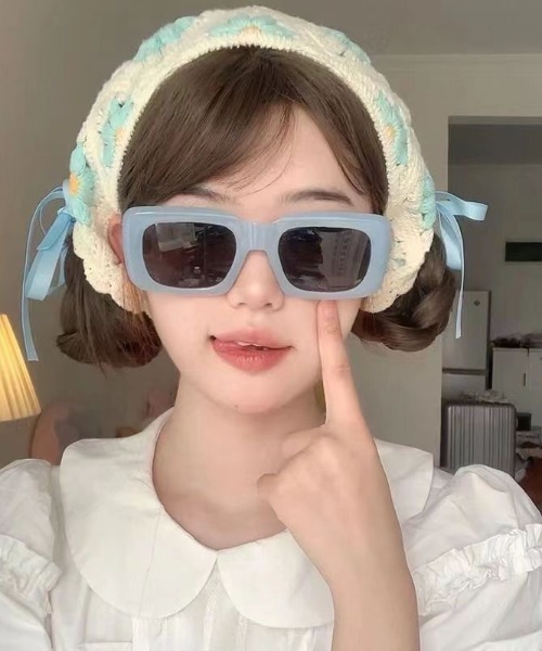 SHEENA(シーナ)の「フラワーモチーフクロシェバブーシュカ(その他ヘアアクセサリー・レディース・オフホワイト/ピンク/ブルー系その他/アイボリー・FREE)」の11枚目の写真