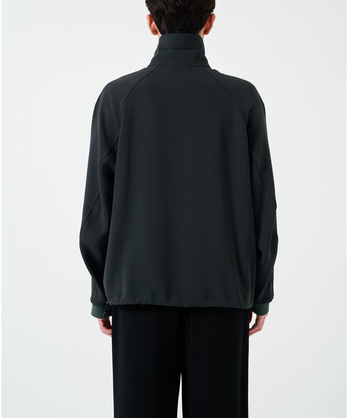 STUDIOUS（ステュディオス）の「【STUDIOUS】ESSENTIAL HALF ZIP SWEAT SHIRTS（スウェット・メンズ・ダークグレー/ブラック・1/2）」の15枚目の写真