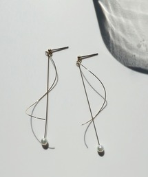 ISS（イズ）の「ISS イズ：スパイラスパール　ピアス（ピアス（両耳用））」