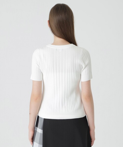 BLUE LABEL CRESTBRIDGE（ブルーレーベルクレストブリッジ）の「アセテートコットンランダムリブニット（Tシャツ/カットソー・レディース・ブラック/オレンジ/ホワイト/ブラウン・38）」の22枚目の写真