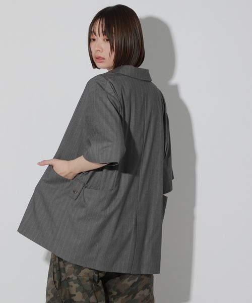 Anui（アニュイ）の「【UNISEX/SETUP対応】セットアップ半袖ジャケット（テーラードジャケット・レディース・ブラック/グレー・MEDIUM）」の6枚目の写真