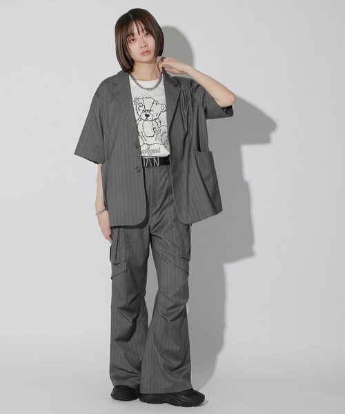 Anui（アニュイ）の「【UNISEX/SETUP対応】セットアップ半袖ジャケット（テーラードジャケット・レディース・ブラック/グレー・MEDIUM）」の12枚目の写真