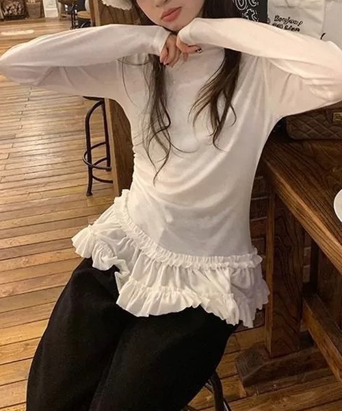 CERCA(チェルカ)の「【 MEMECLE / メメクル 】シースルー 裾フリルレイヤード カットソー(Tシャツ/カットソー・レディース・ブラック/ホワイト・L/S/M)」の6枚目の写真