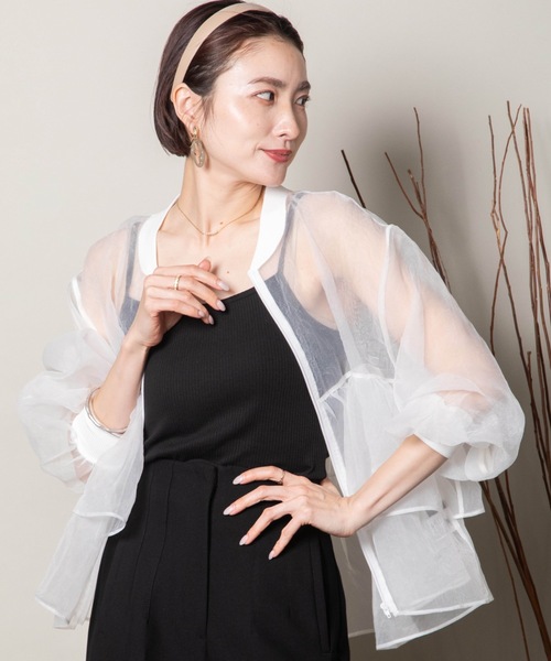 lodie(ロディ)の「ラッフルフリル オーガンジーシアーブルソン(シャツ/ブラウス・レディース・ブラック/オフホワイト/グレー・FREE)」の5枚目の写真