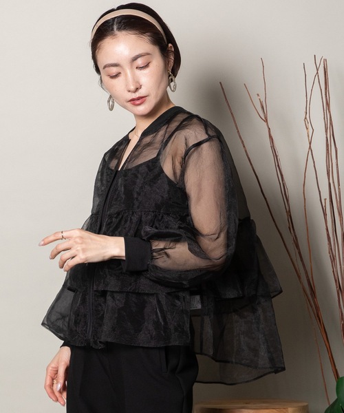 lodie(ロディ)の「ラッフルフリル オーガンジーシアーブルソン(シャツ/ブラウス・レディース・ブラック/オフホワイト/グレー・FREE)」の9枚目の写真
