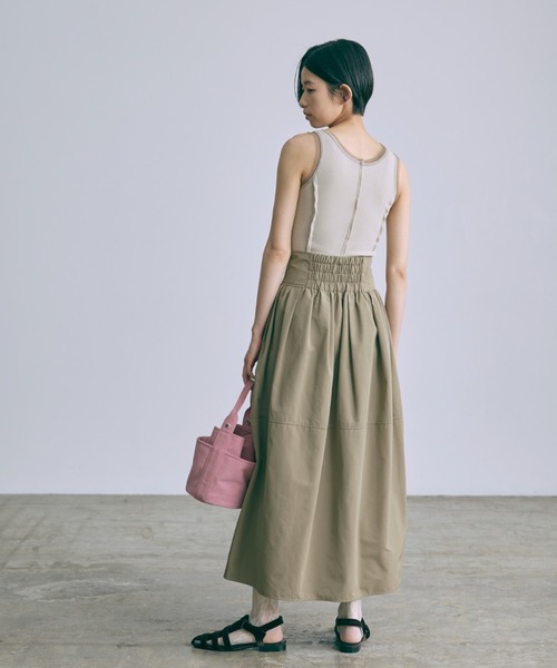 EN NEUME(エンノイム)の「Tulle Piping Tank Top(タンクトップ・レディース・ブラック/オフホワイト/ベージュ・FREE)」の14枚目の写真