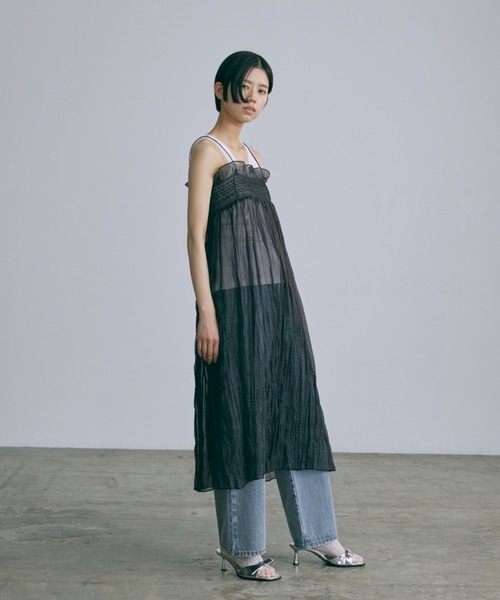 EN NEUME(エンノイム)の「Tulle Piping Tank Top(タンクトップ・レディース・ブラック/オフホワイト/ベージュ・FREE)」の21枚目の写真