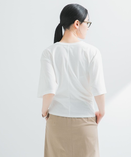 URBAN RESEARCH（アーバンリサーチ）の「ウエストタックデザインカットソー（Tシャツ/カットソー・レディース・ブラック/オフホワイト・FREE）」の12枚目の写真