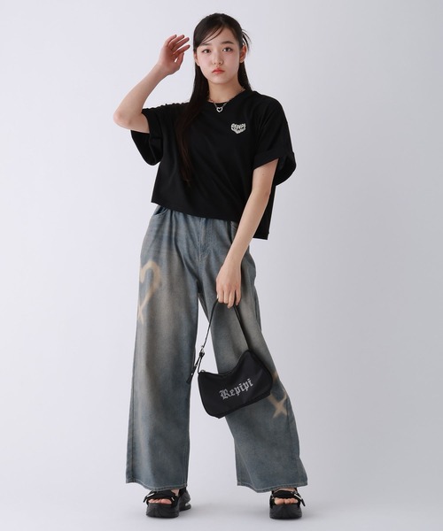 repipi armario（レピピ アルマリオ）の「チョベリグワイドTEE（Tシャツ/カットソー・キッズ・オレンジ/ブラック系1/ブラック系2/ブルー/ホワイト系1/ホワイト系2/サックスブルー・SMALL/MEDIUM/LARGE）」の11枚目の写真