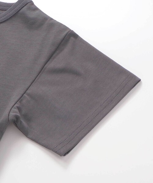 BeBe（ベベ）の「【WEB限定】JOUERバック遊園地プリント天竺半袖Tシャツ(100~140cm)（Tシャツ/カットソー・キッズ・ブラック/グリーン・110cm/120cm/130cm/140cm/100cm）」の13枚目の写真