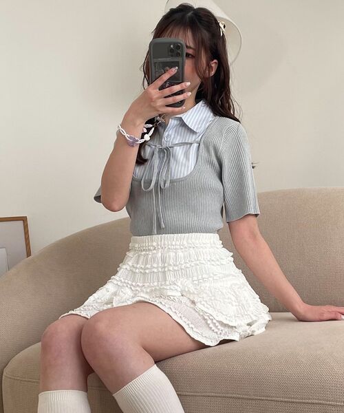 MAJESTIC LEGON（マジェスティックレゴン）の「シャツドッキングリブニット（ニット/セーター・レディース・ネイビー/ベージュ/グレー・MEDIUM）」の2枚目の写真