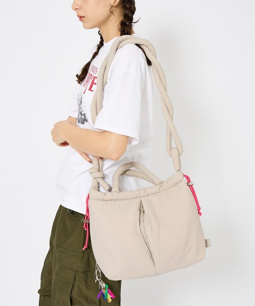 Cheek（チーク）の「【cheek/チーク】puf kinchaku C25003　巾着２wayトート/巾着/2way/トートバッグ/撥水加工生地/ユニセックス（ショルダーバッグ・メンズ・ブラック/グレー/ライム/パープル/カーキ・フリー）」の2枚目の写真