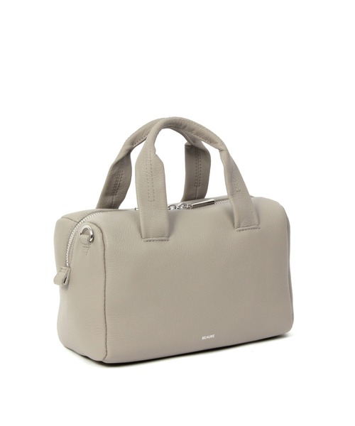 Beau're(ヴュレ)の「BEAURE Soft ボストン Bag(ボストンバッグ・レディース・グレー/ブラック/キャメル・FREE)」の5枚目の写真