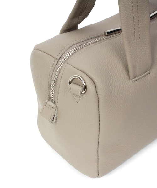 Beau're(ヴュレ)の「BEAURE Soft ボストン Bag(ボストンバッグ・レディース・グレー/ブラック/キャメル・FREE)」の8枚目の写真