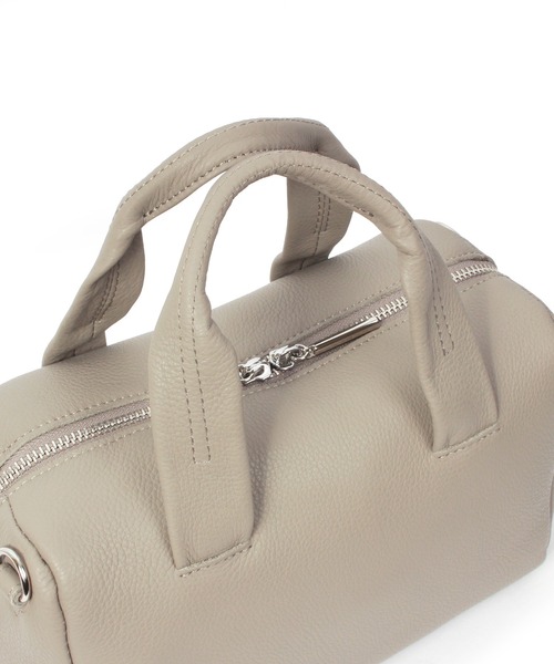 Beau're(ヴュレ)の「BEAURE Soft ボストン Bag(ボストンバッグ・レディース・グレー/ブラック/キャメル・FREE)」の9枚目の写真