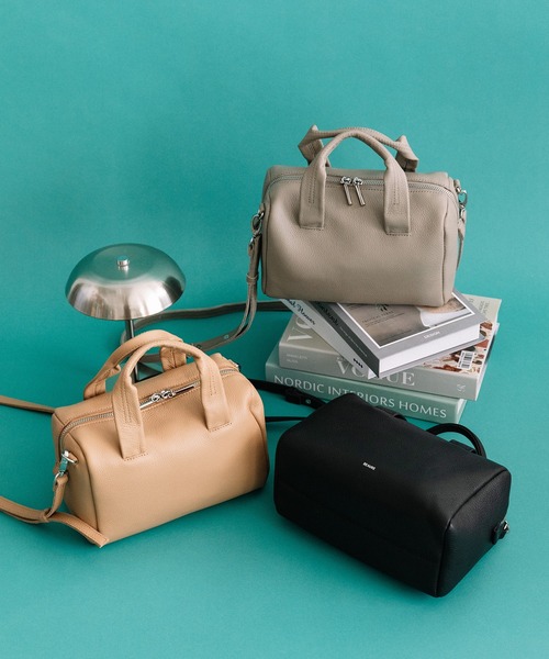 Beau're(ヴュレ)の「BEAURE Soft ボストン Bag(ボストンバッグ・レディース・グレー/ブラック/キャメル・FREE)」の21枚目の写真
