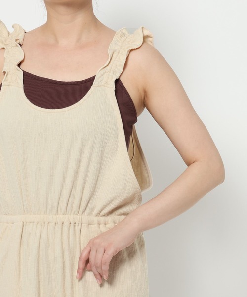 LOWRYS FARM(ローリーズファーム)の「フリルサロペット 572941(サロペット/オーバーオール・レディース・ブラウン/アイボリー/ブラック・FREE)」の9枚目の写真