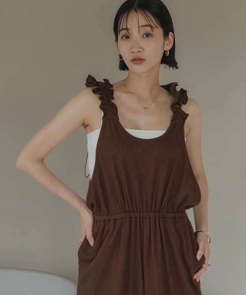 LOWRYS FARM(ローリーズファーム)の「フリルサロペット 572941(サロペット/オーバーオール・レディース・ブラウン/アイボリー/ブラック・FREE)」の21枚目の写真