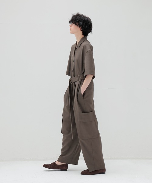 DRESSLAVE（ドレスレイブ）の「classical utility jump suit(クラシカルユーティリティージャンプスーツ)（つなぎ/オールインワン・レディース・ベージュ/ブラウン・38）」の3枚目の写真
