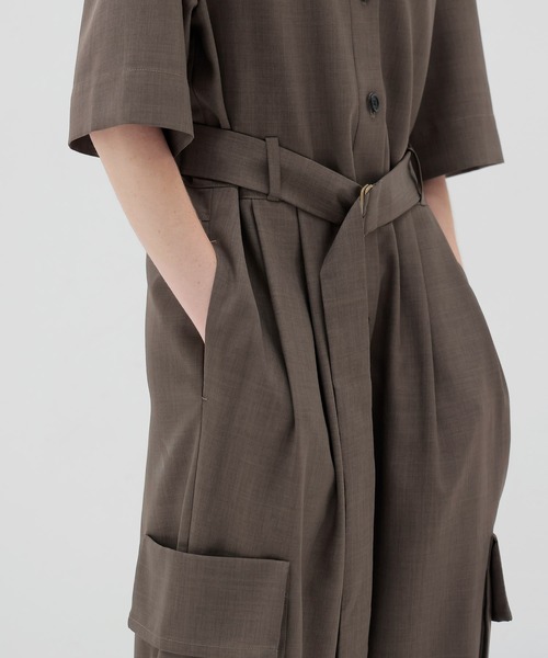 DRESSLAVE（ドレスレイブ）の「classical utility jump suit(クラシカルユーティリティージャンプスーツ)（つなぎ/オールインワン・レディース・ベージュ/ブラウン・38）」の7枚目の写真