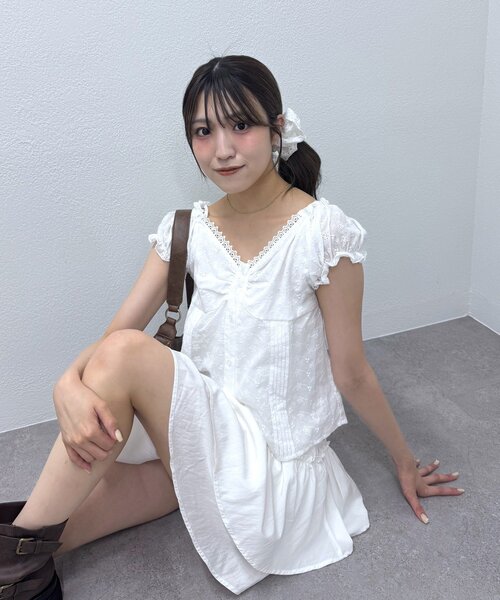 mline（エムライン）の「[mline]フレンチスリーブ2WAYブラウス（シャツ/ブラウス・レディース・ブラック/オフホワイト/ネイビー・FREE）」の4枚目の写真