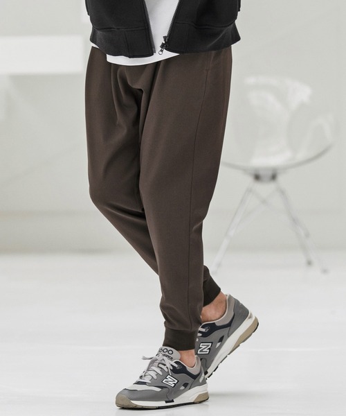 CAMBIO(カンビオ)の「mp13861-Brushed Lining Slacks Fabric Jogger Pants ジョガーパンツ(その他パンツ・メンズ・チャコールグレー/ブラック/ベージュ/ブラウン・S/M/L)」の16枚目の写真
