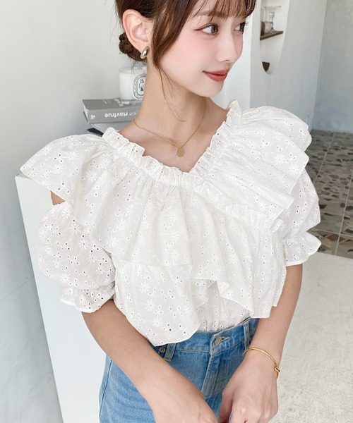 m*マ様 美品Chloeクロエ✳︎フリル　レース　ピンタックブラウス　リネンコッ m*マ様 美品Chloeクロエ✳︎フリル レース ピンタックブラウス