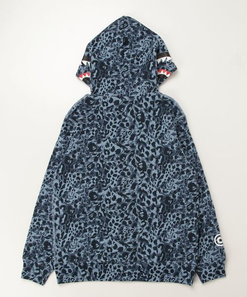 A BATHING APE(アベイシングエイプ)の「WILD LEOPARD PATTERN SHARK ZIP HOODIE(パーカー・キッズ・ブルー/ベージュ・150/160)」の7枚目の写真