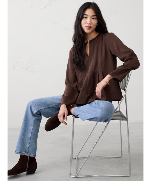 BANANA REPUBLIC FACTORY STORE(バナナリパブリック ファクトリーストア)の「BANANA REPUBLIC FACTORY STORE プリーツスイングトップ(シャツ/ブラウス・レディース・レッド系その他/ブラック/イエロー/ブラウン/ブラック系その他・L/XS/S/M)」の7枚目の写真