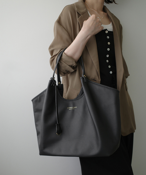 SLOBE IENA(スローブイエナ)の「ANTONELLO MASI/アントネッロマージ SLOBE別注 レザートートバッグ(トートバッグ・レディース・ブラック/ブラウン・FREE)」の13枚目の写真