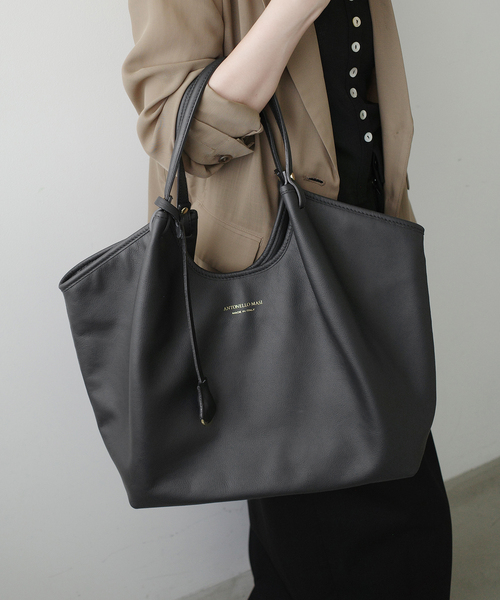 SLOBE IENA(スローブイエナ)の「ANTONELLO MASI/アントネッロマージ SLOBE別注 レザートートバッグ(トートバッグ・レディース・ブラック/ブラウン・FREE)」の14枚目の写真