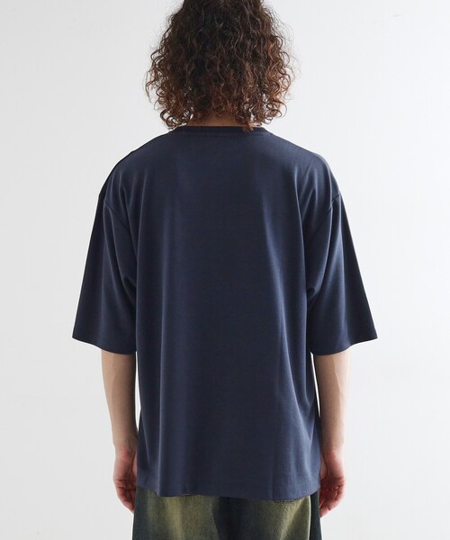 tk.TAKEO KIKUCHI(ティーケータケオキクチ)の「ウェーブ切替ジップTシャツ(Tシャツ/カットソー・メンズ・ブラック/ホワイト/ネイビー・02/03/04)」の18枚目の写真
